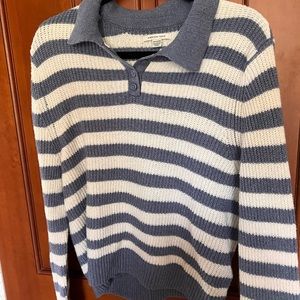 American Eagle cropped sweater